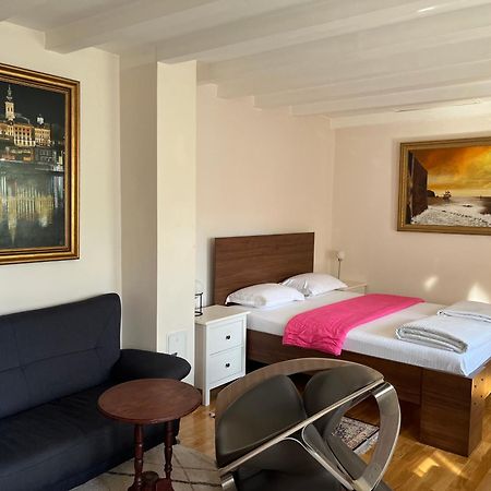 Zemoon Apartment Белград Екстериор снимка