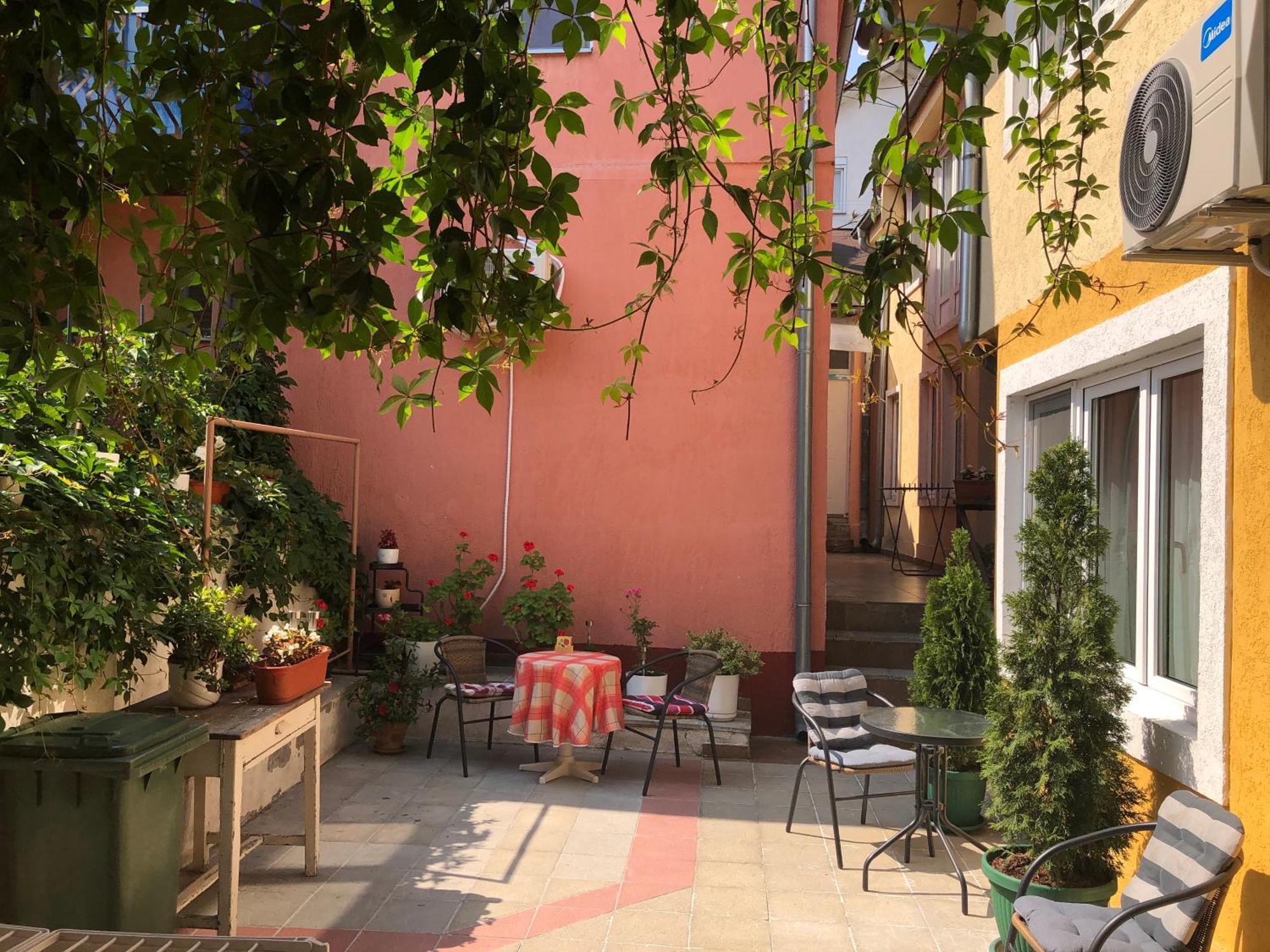 Zemoon Apartment Белград Екстериор снимка