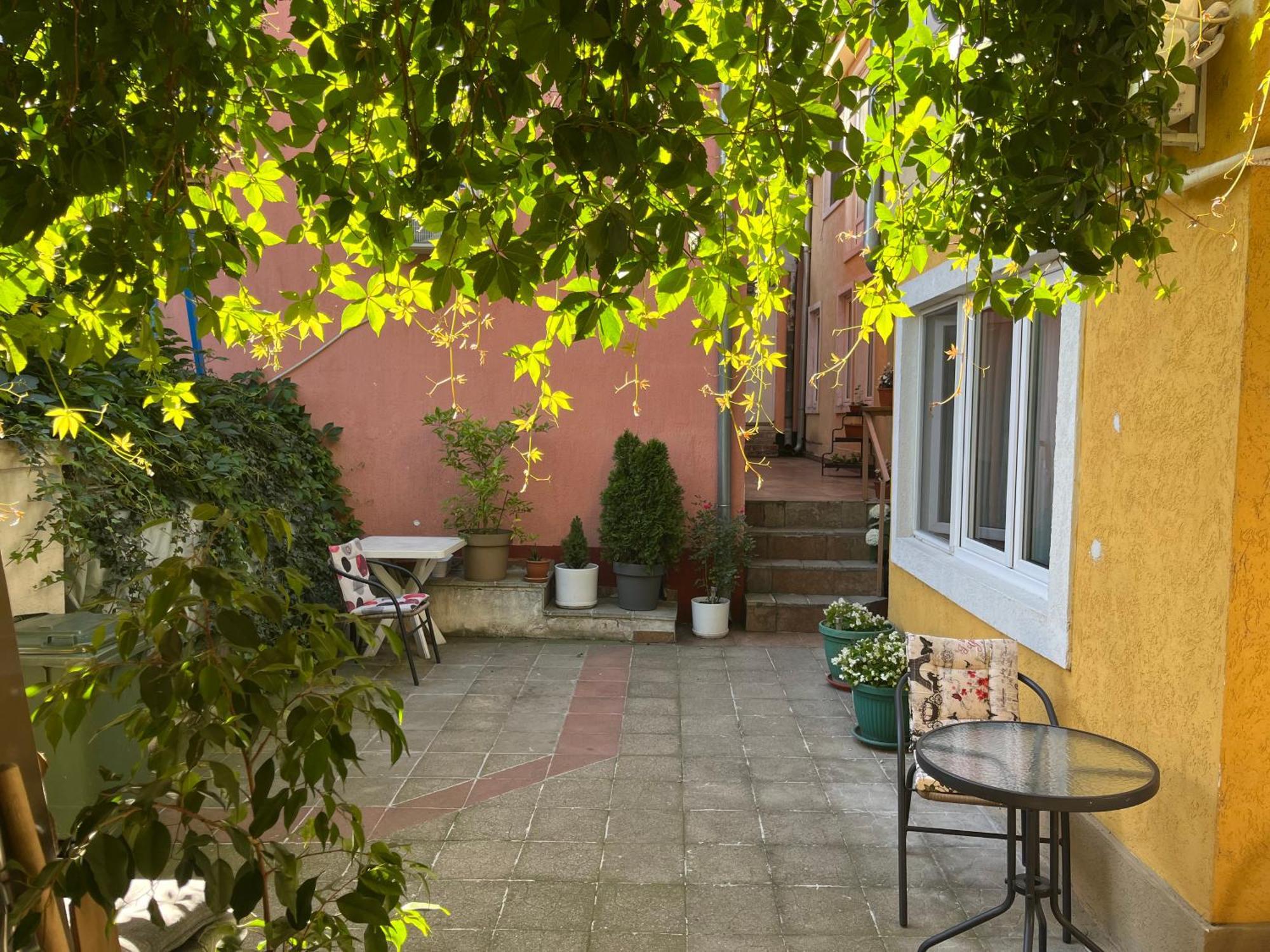 Zemoon Apartment Белград Екстериор снимка