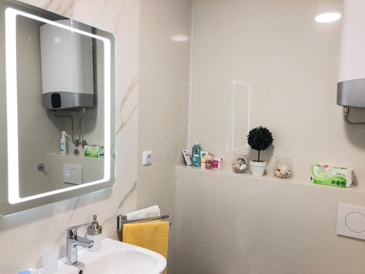 Zemoon Apartment Белград Екстериор снимка
