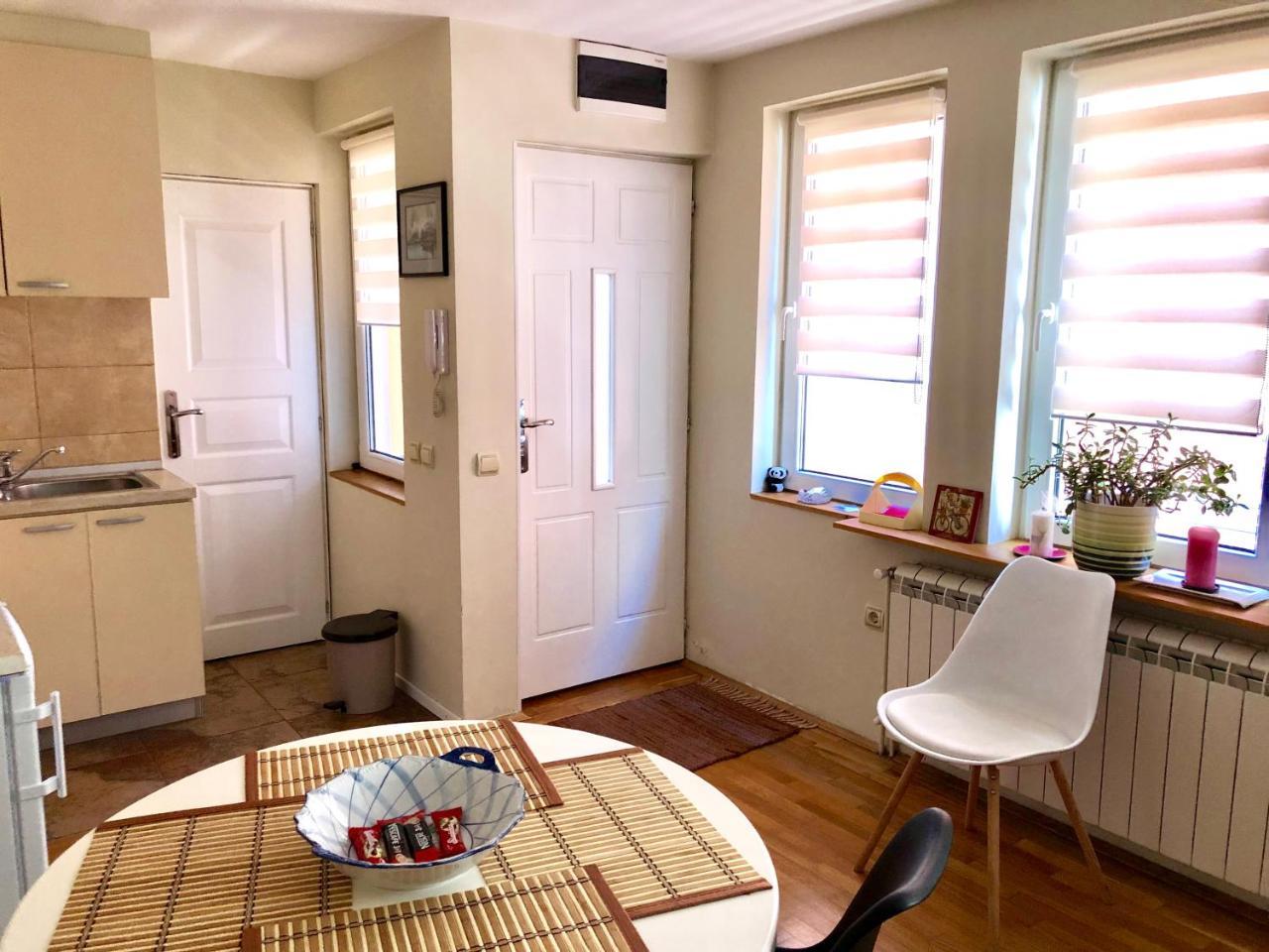 Zemoon Apartment Белград Екстериор снимка